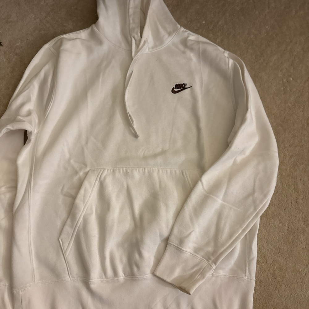 Nike Men's White Hoodie Sweater